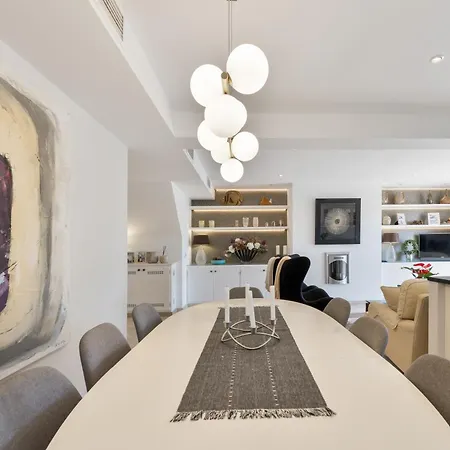 Beautiful 4b Townhouse 度假居 *